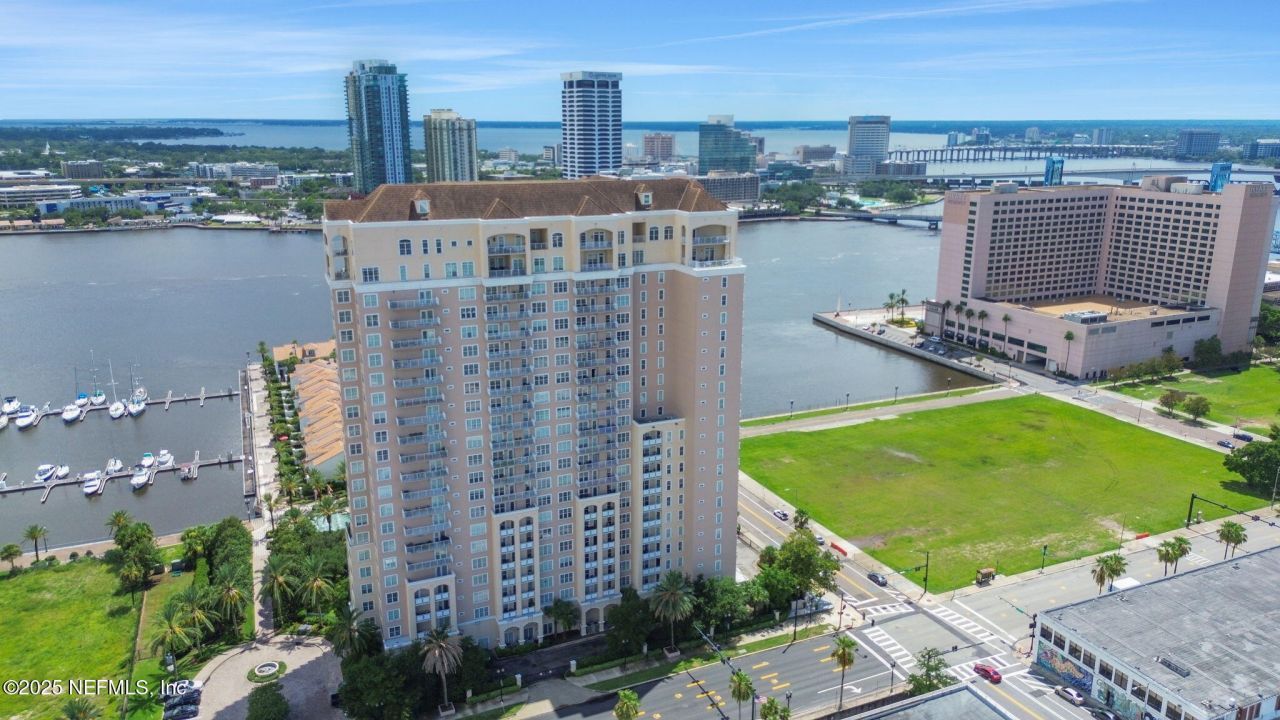 400 E Bay Street, Unit 1705, Jacksonville, FL 32202 Photo