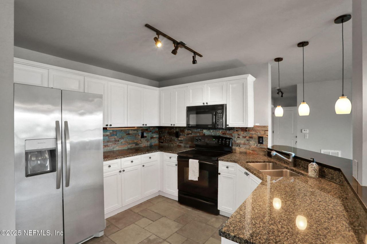 400 E Bay Street, Unit 1705, Jacksonville, FL 32202 Photo