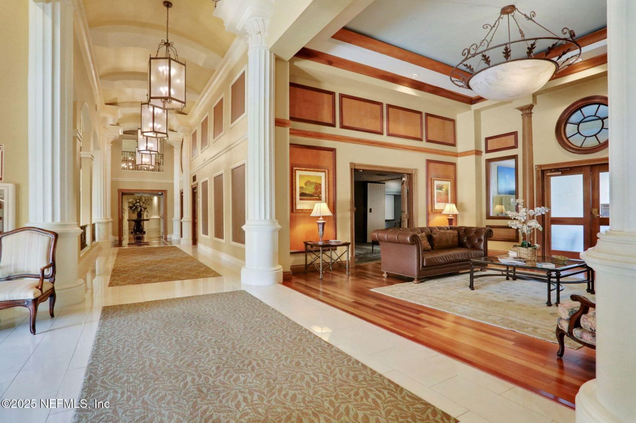 400 E Bay Street, Unit 1705, Jacksonville, FL 32202 Photo