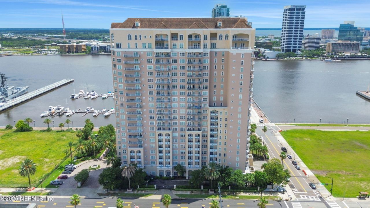 400 E Bay Street, Unit 1705, Jacksonville, FL 32202 Photo