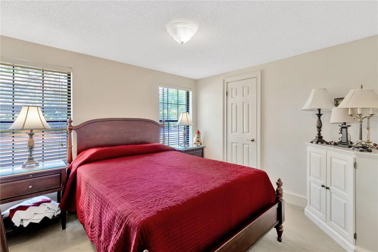 4909 S Elberon Street, Tampa, FL 33611 Photo