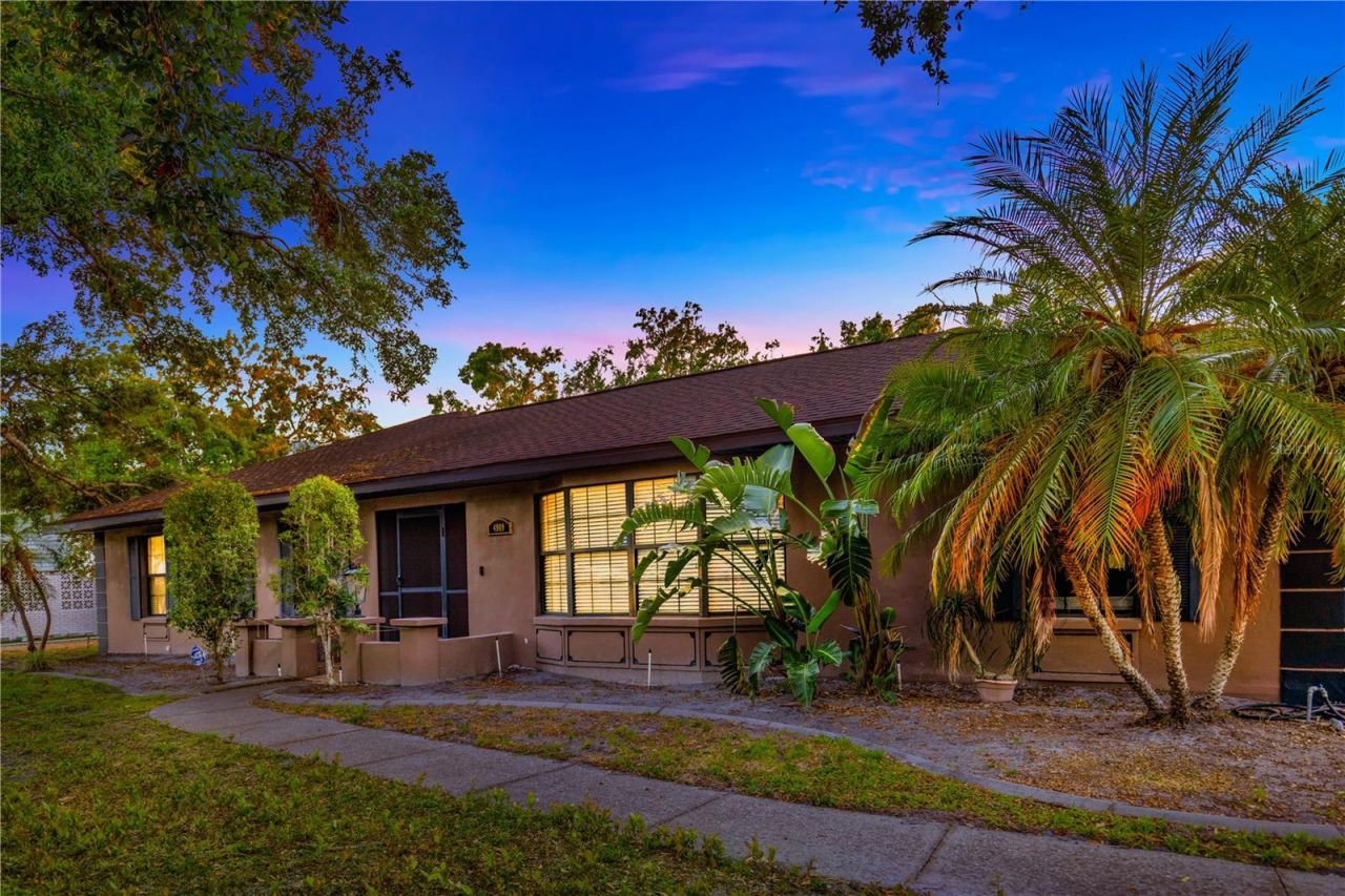4909 S Elberon Street, Tampa, FL 33611 Photo