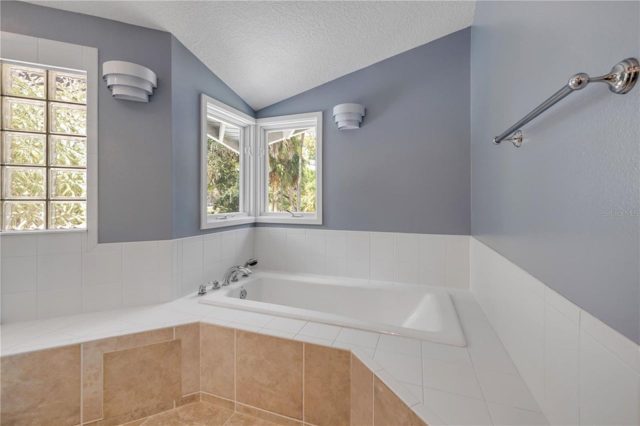 2612 Turnbull Bay Road, New Smyrna Beach, FL 32168 Photo