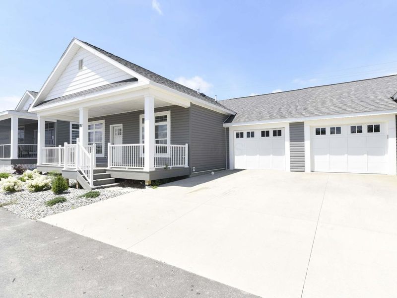 10850 E Bayshore Road, Unit Cardinal B, Marblehead, OH 43440 Photo 1