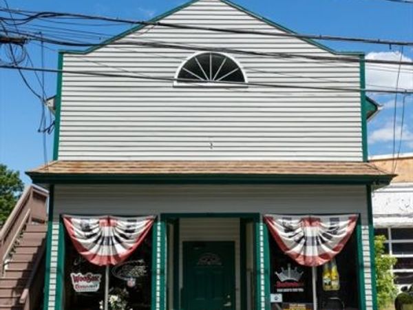 40 Chestnut St, Spencer, MA 01562