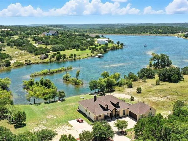 680 Sunfish Point, Bluff Dale, TX 76433