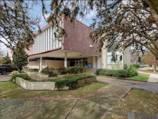 5353 Florida Blvd, Baton Rouge, LA 70806