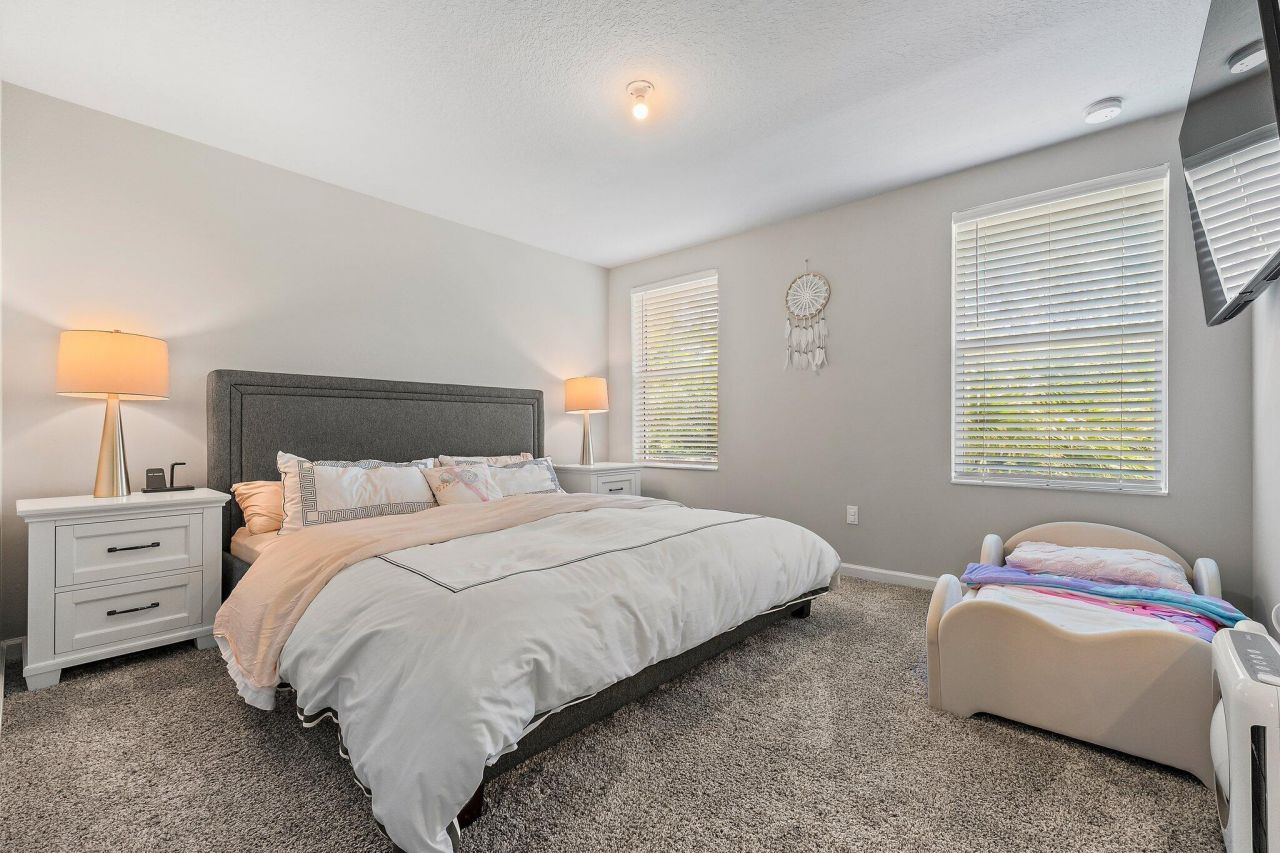 5611 Enclave Drive, Mangonia Park, FL 33407 Photo