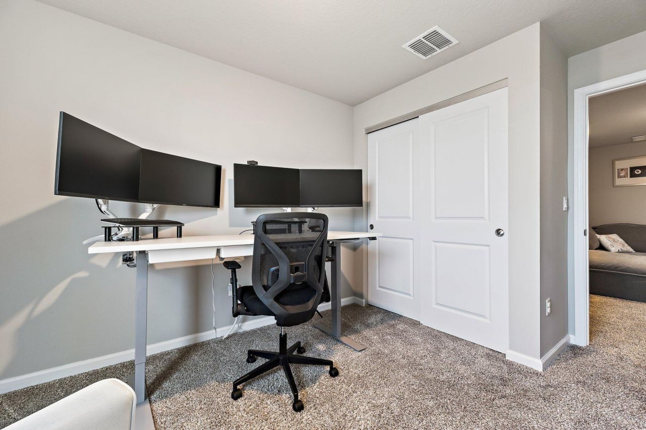 5611 Enclave Drive, Mangonia Park, FL 33407 Photo