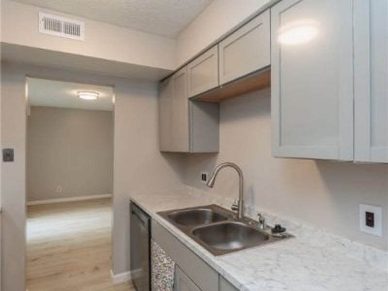 1625 Cedarwood Drive, Unit 218, Westlake, OH 44145 Photo 12