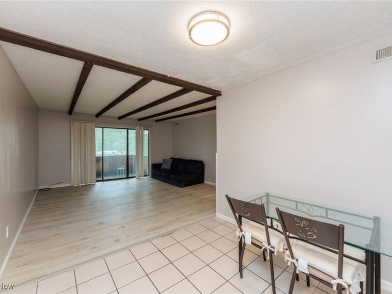 1625 Cedarwood Drive, Unit 218, Westlake, OH 44145 Photo 5