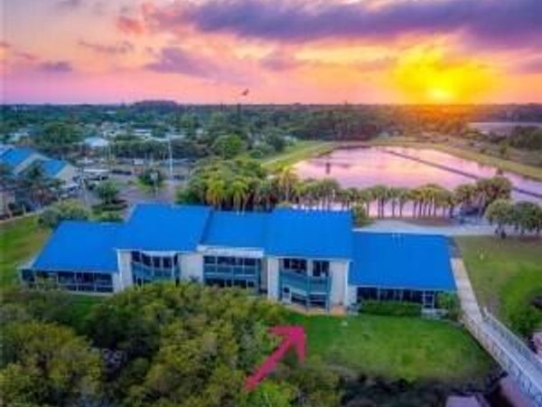 1481 NE 14th Court, Unit U-3, Jensen Beach, FL 34957