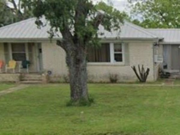 1001 S Fairway Street, Fairfield, TX 75840