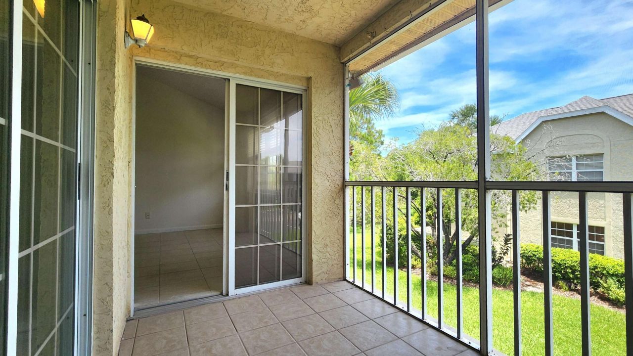 1610 SE Green Acres Circle, Unit Q-202, Port Saint Lucie, FL 34952 Photo