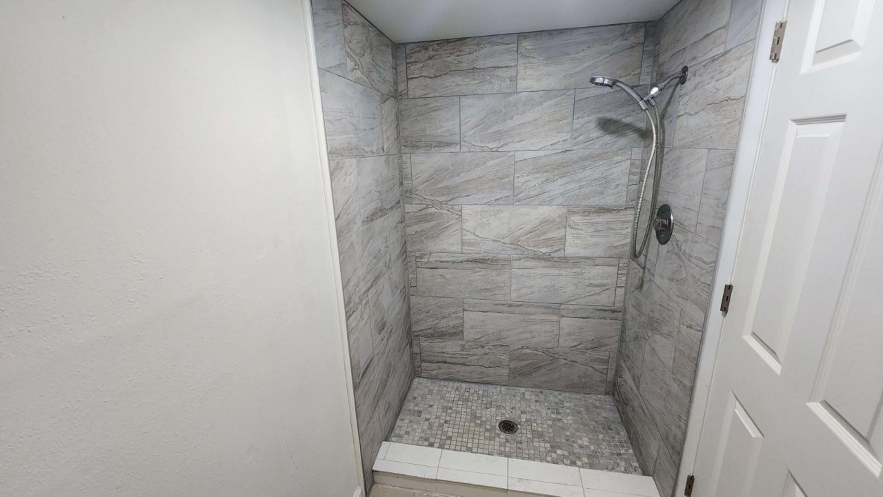 1610 SE Green Acres Circle, Unit Q-202, Port Saint Lucie, FL 34952 Photo