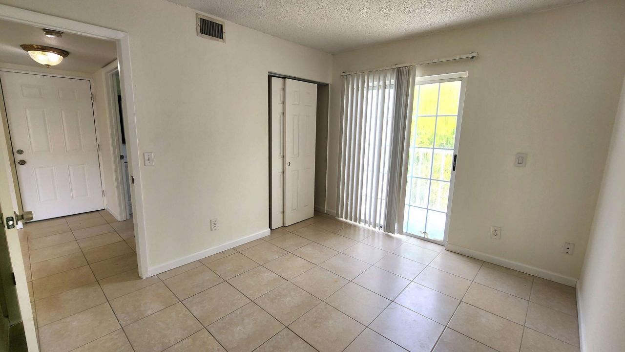 1610 SE Green Acres Circle, Unit Q-202, Port Saint Lucie, FL 34952 Photo