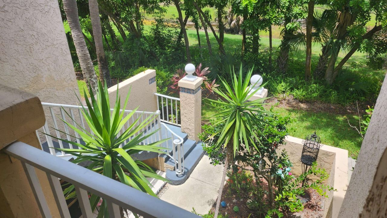 1610 SE Green Acres Circle, Unit Q-202, Port Saint Lucie, FL 34952 Photo