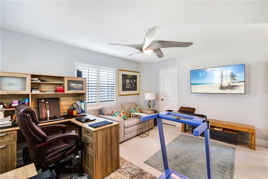 2372 Cherimoya Ln, Saint James City, FL 33956 Photo