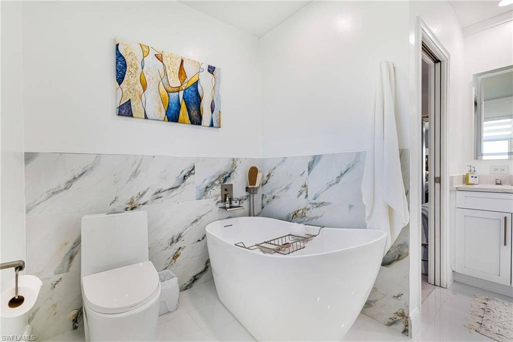 2372 Cherimoya Ln, Saint James City, FL 33956 Photo