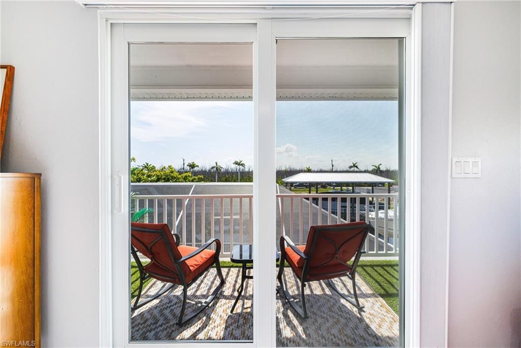 2372 Cherimoya Ln, Saint James City, FL 33956 Photo