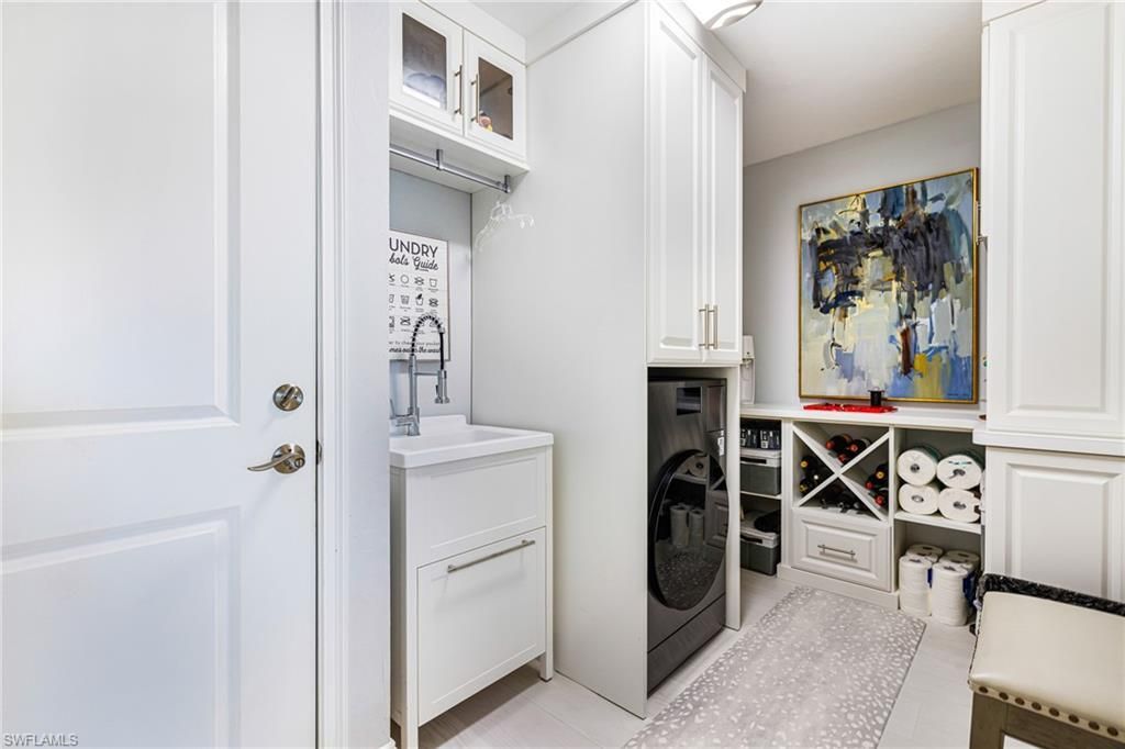 2372 Cherimoya Ln, Saint James City, FL 33956 Photo