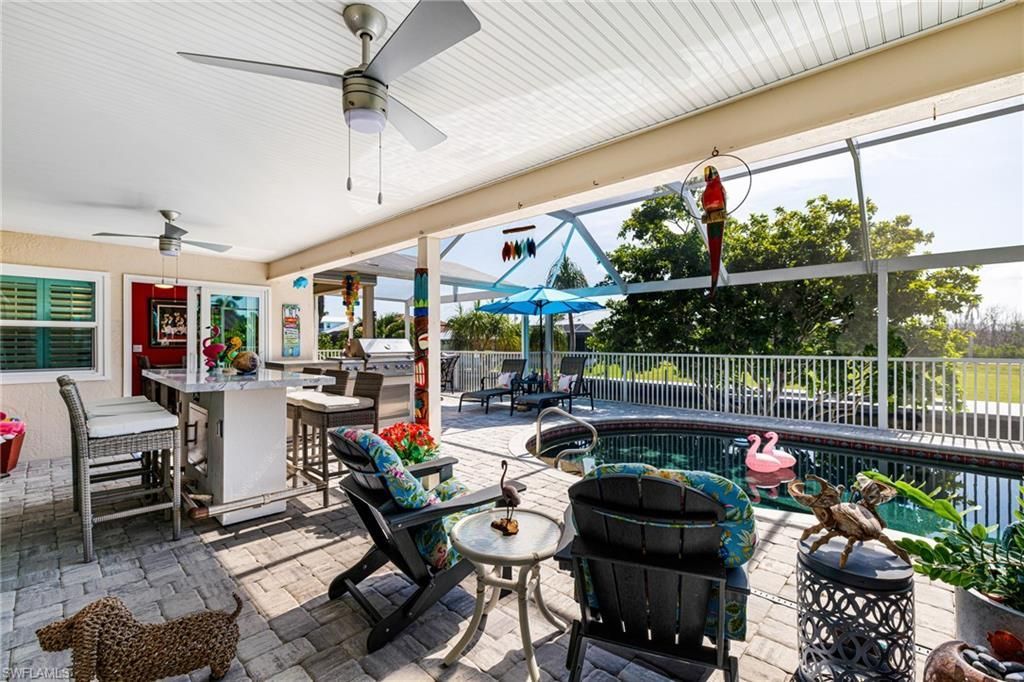 2372 Cherimoya Ln, Saint James City, FL 33956 Photo