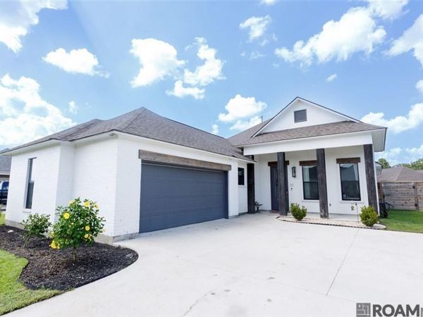 13985 Highgrove Ave, Central, LA 70818