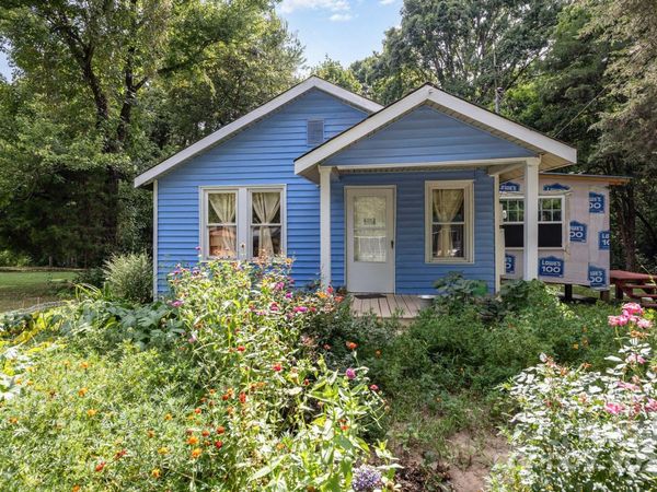 1110 Wall Street, Statesville, NC 28677