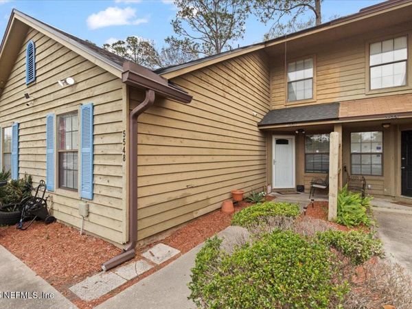 5548 MARATHON Parkway, Jacksonville, FL 32244