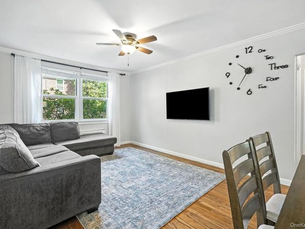 3 Bryant Crescent, Unit 1B, White Plains, NY 10605