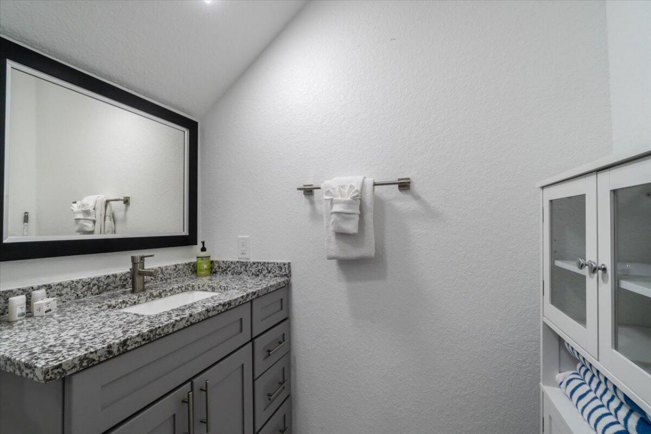 10877 Overseas Highway, Unit 94, Marathon, FL 33050 Photo