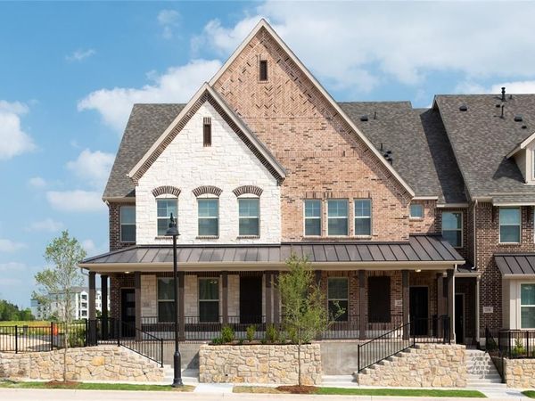 2124 Naples Drive, Rowlett, TX 75088