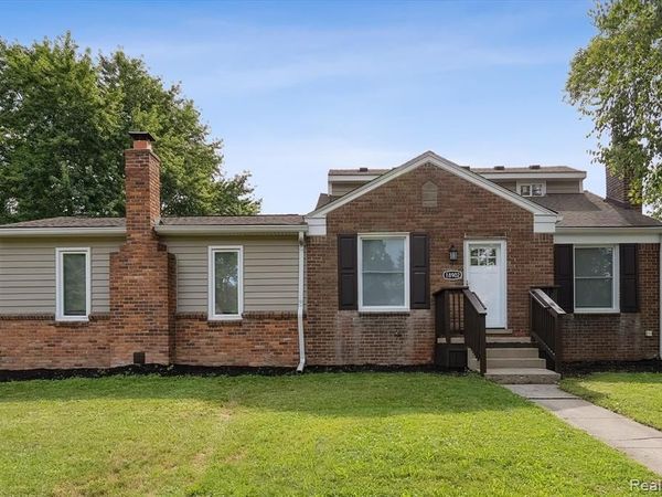 18902 Westmore Street, Livonia, MI 48152
