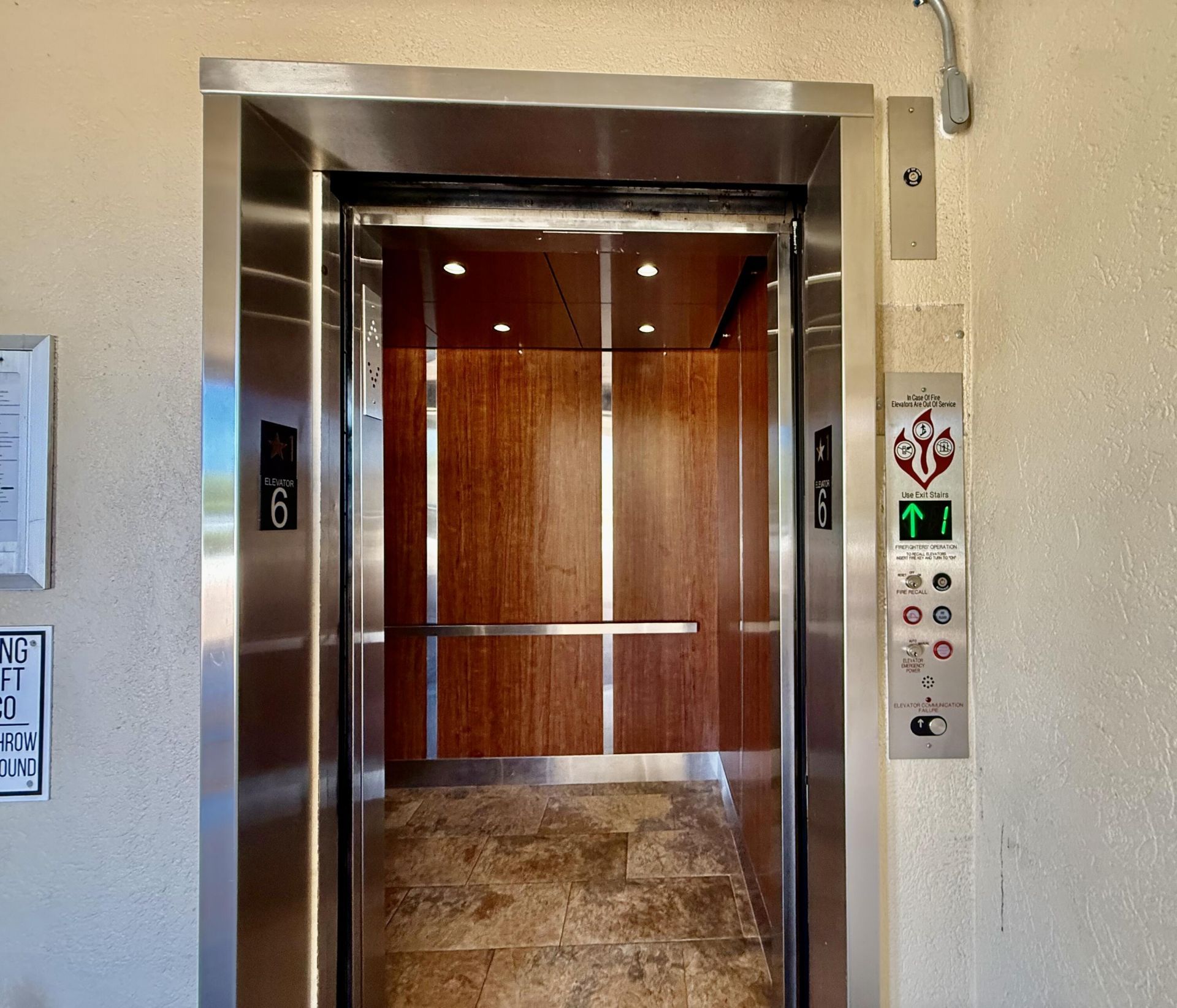 601 Seafarer Circle, Unit 504, Jupiter, FL 33477 Photo