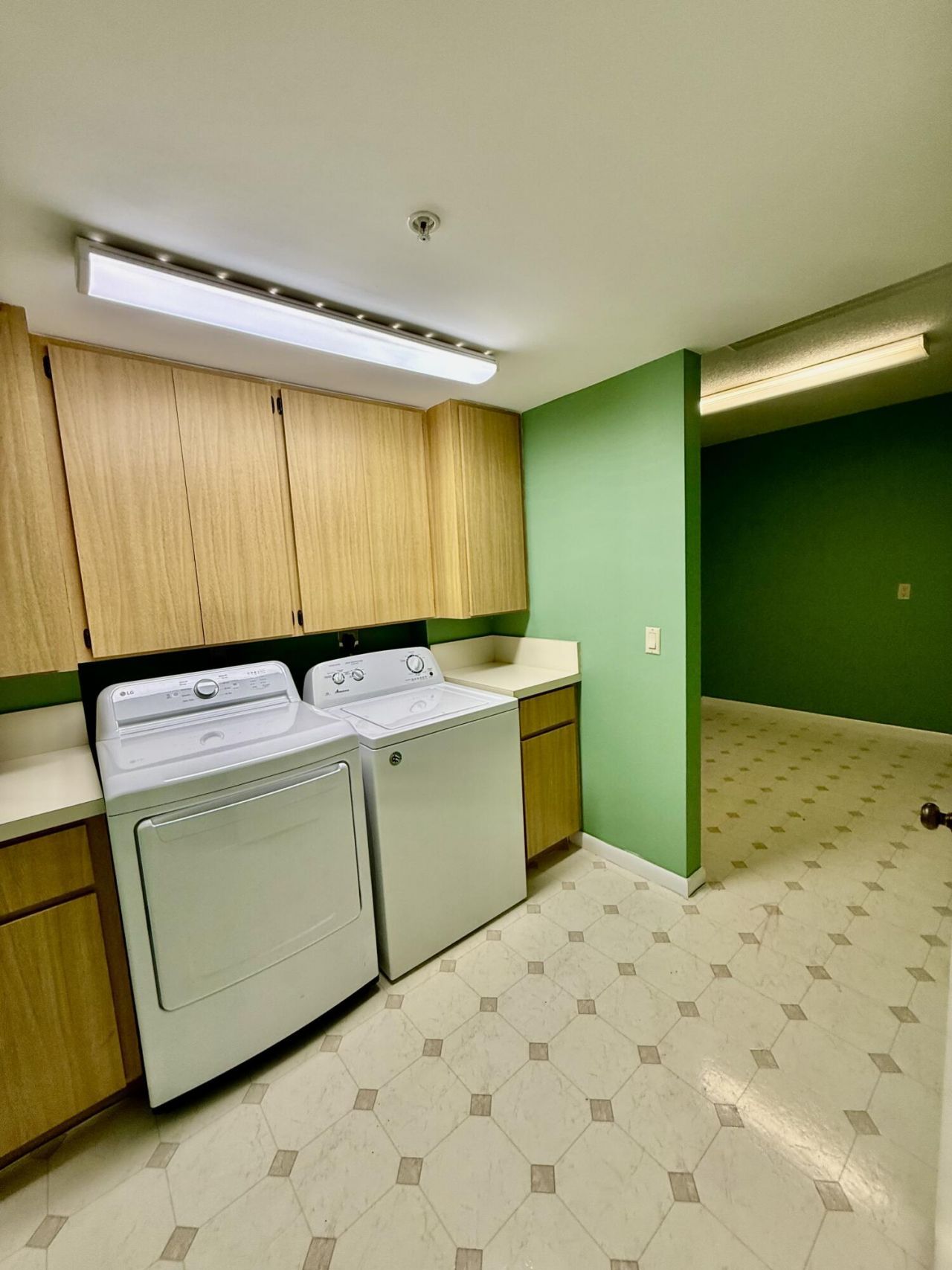 601 Seafarer Circle, Unit 504, Jupiter, FL 33477 Photo