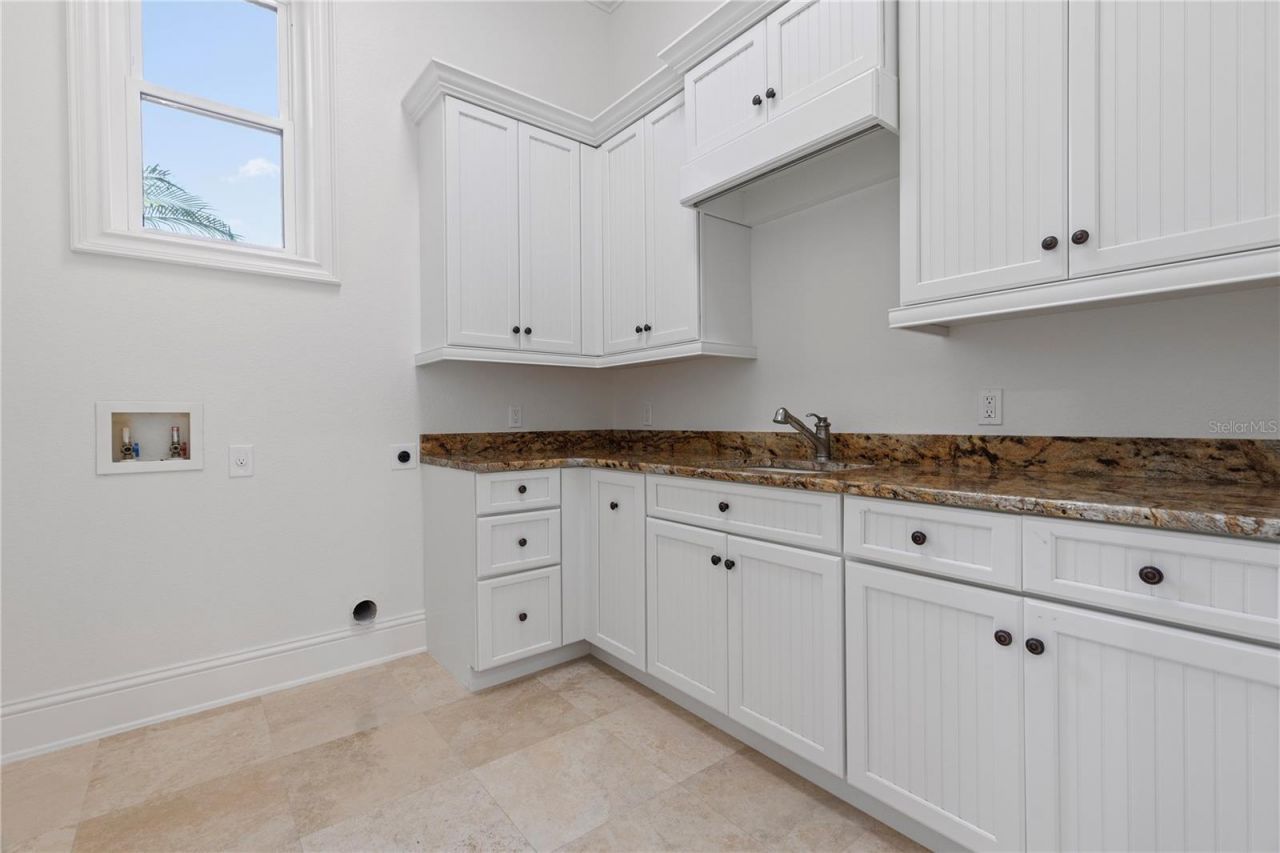 16538 Bolsena Drive, Montverde, FL 34756 Photo