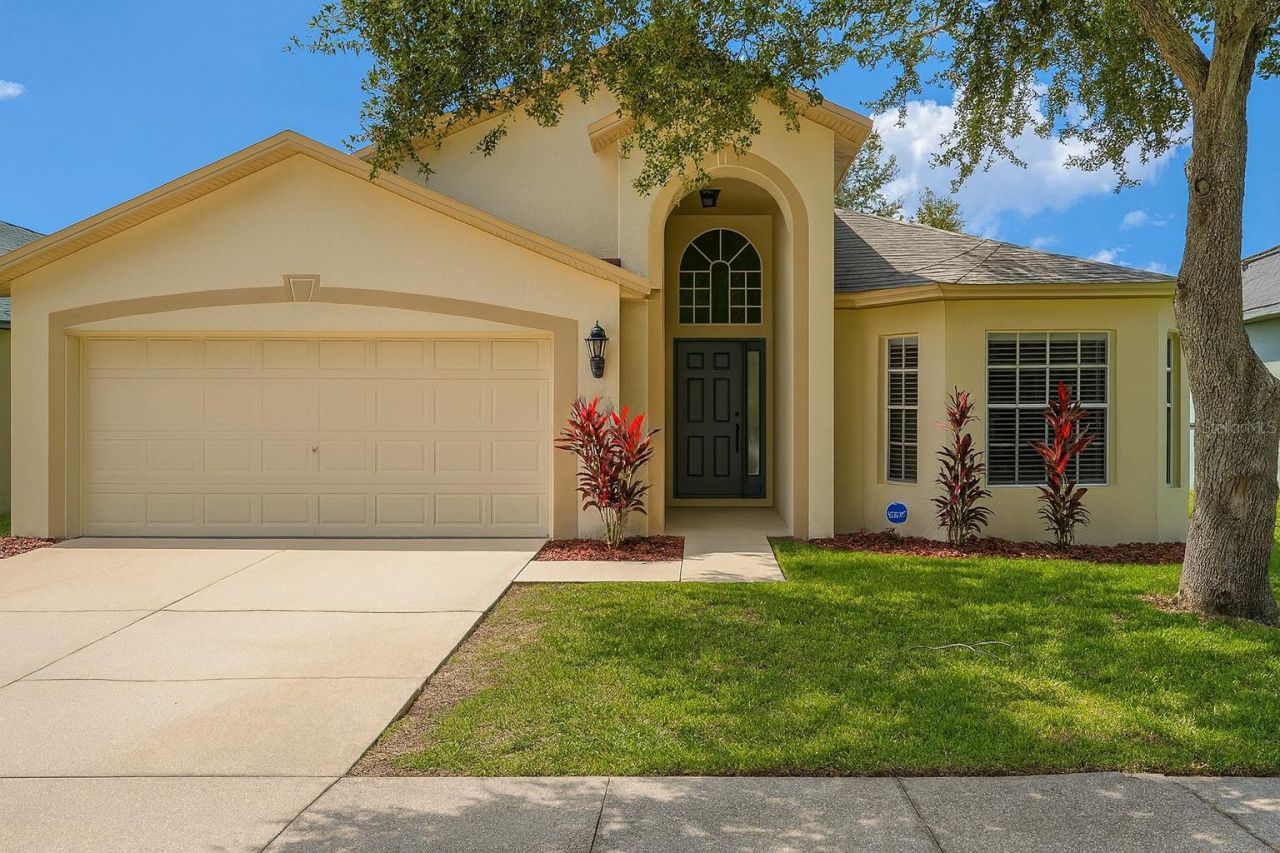 6921 Waterbrook Court, Gibsonton, FL 33534 Main Photo