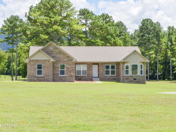 241 Terry Rd, Pikeville, TN 37367