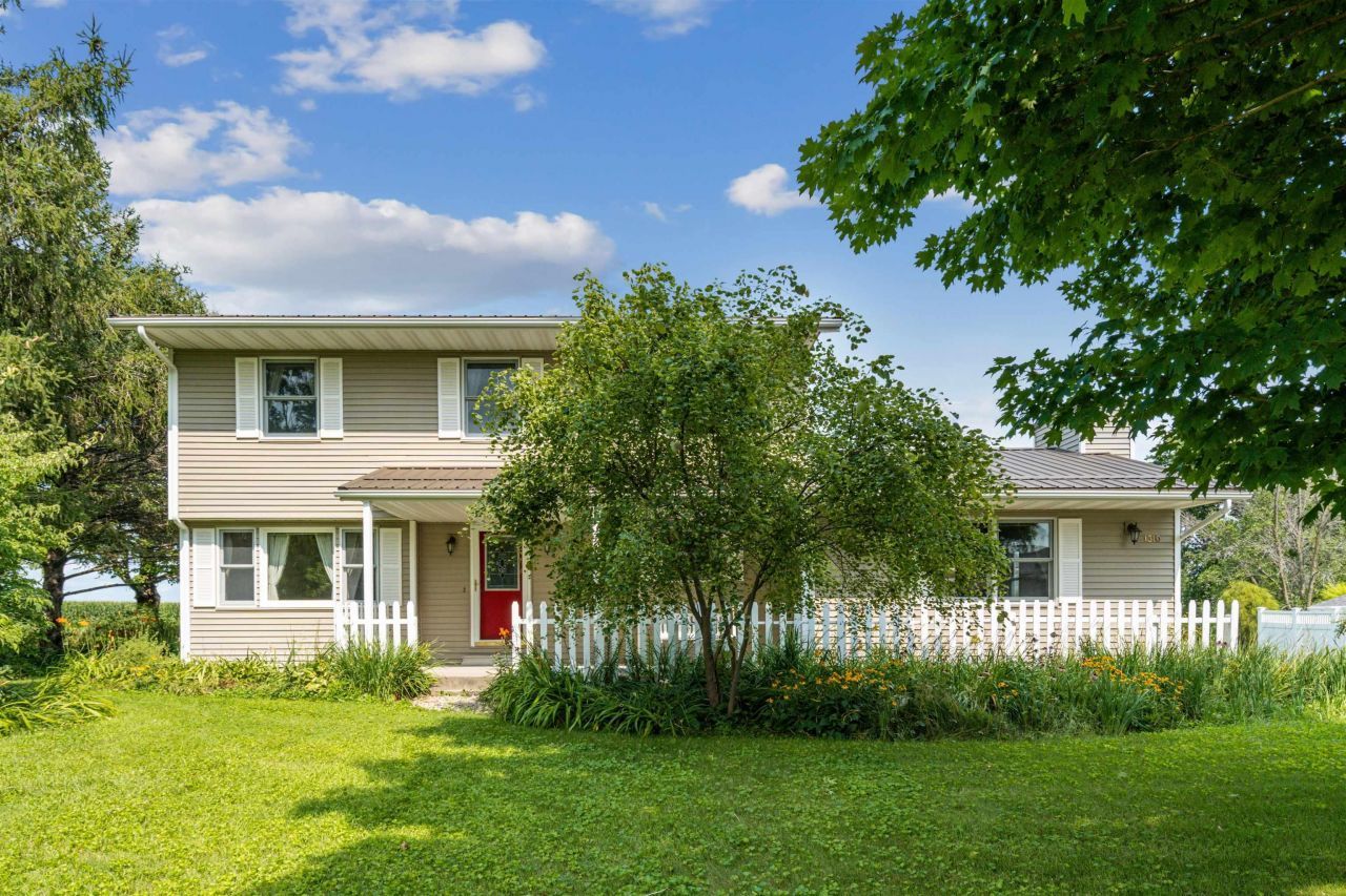 1310 Plum Street, Tipton, IA 52772 Main Photo