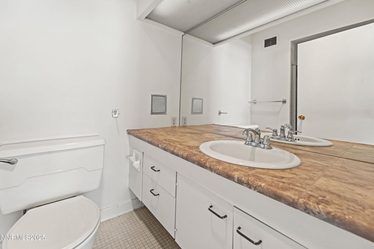 100 N Arlington Avenue, Unit 21K, Reno, NV 89501 Photo