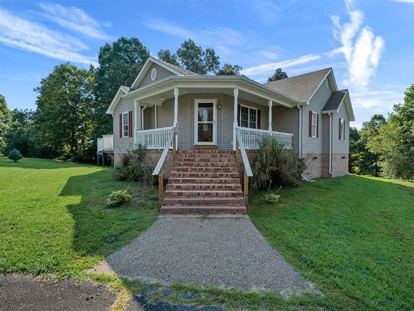 208 Matt Drive, Scottsville, KY 42164