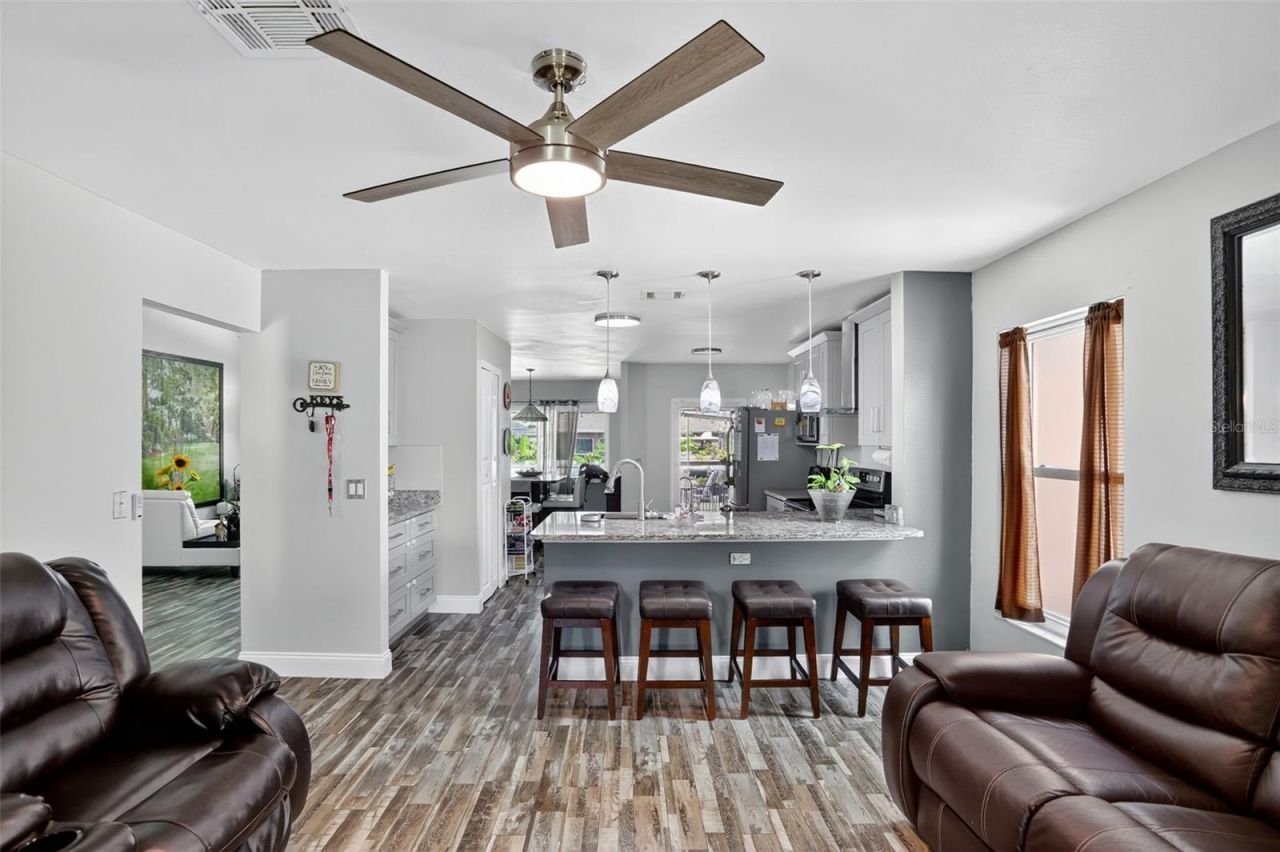 635 Moss Park Court, Kissimmee, FL 34743 Photo