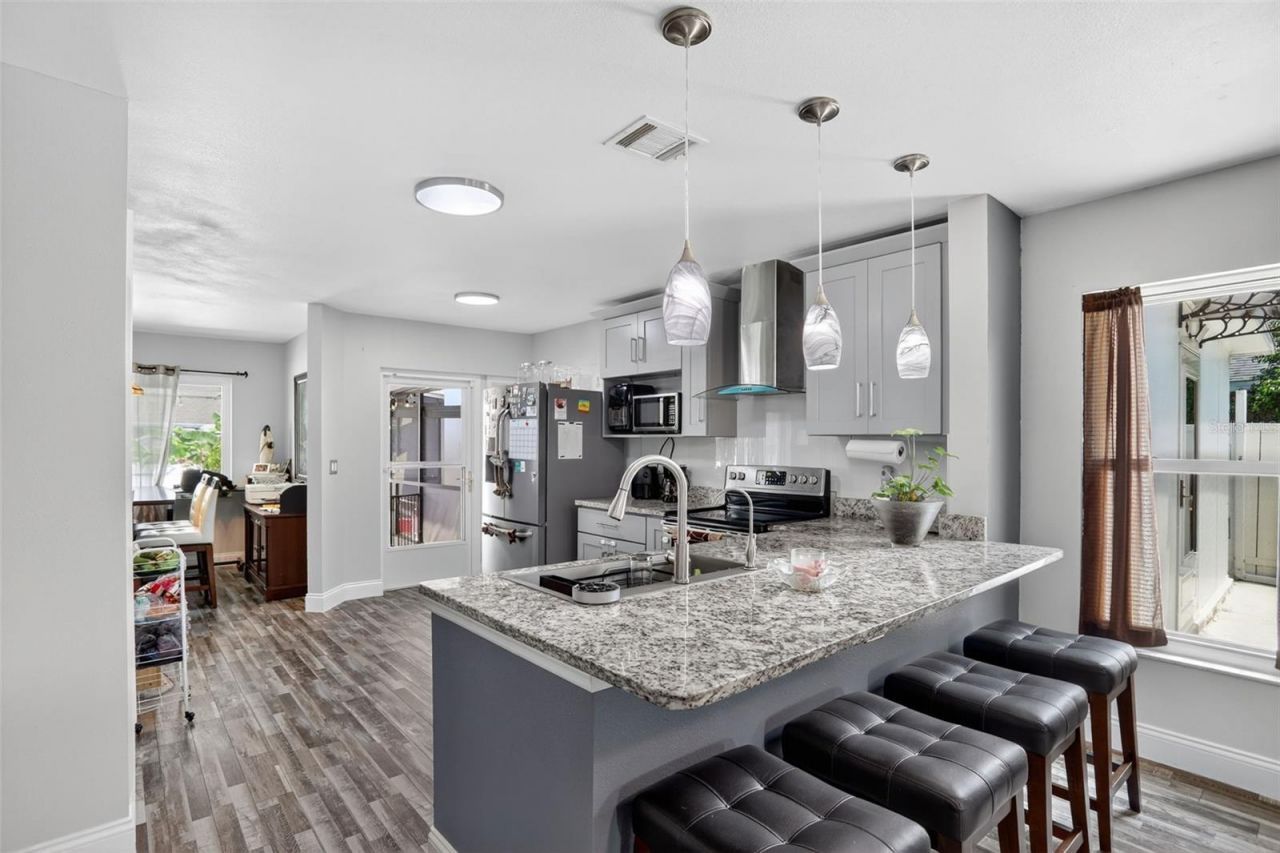 635 Moss Park Court, Kissimmee, FL 34743 Photo