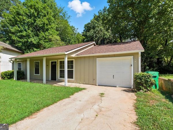 1056 Park West Court, Stone Mountain, GA 30088