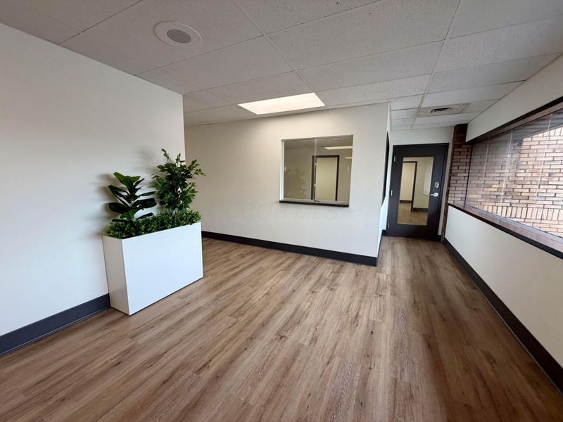 1000 E Broad Street, Unit 203, Columbus, OH 43205 Photo 4