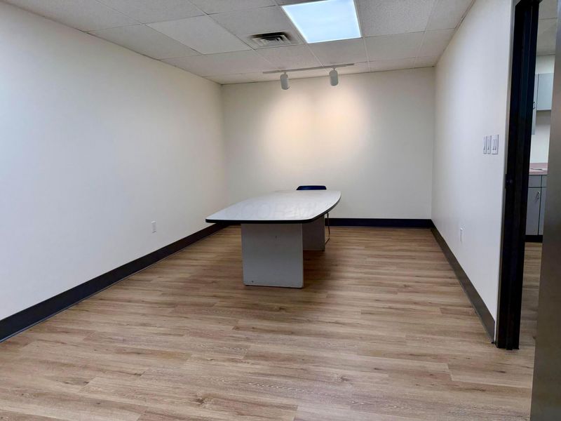 1000 E Broad Street, Unit 203, Columbus, OH 43205 Photo 9