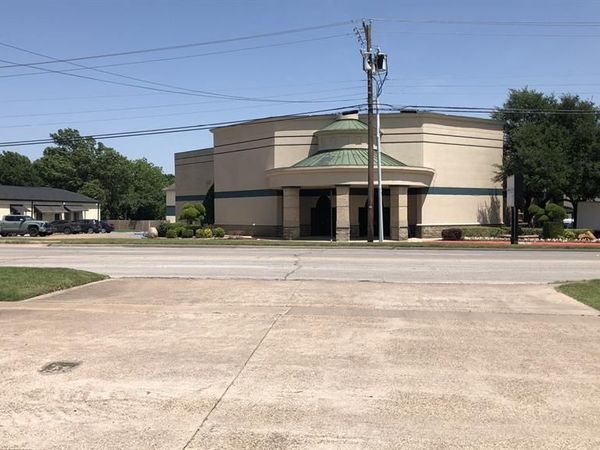 116 N Highway 77, Waxahachie, TX 75165