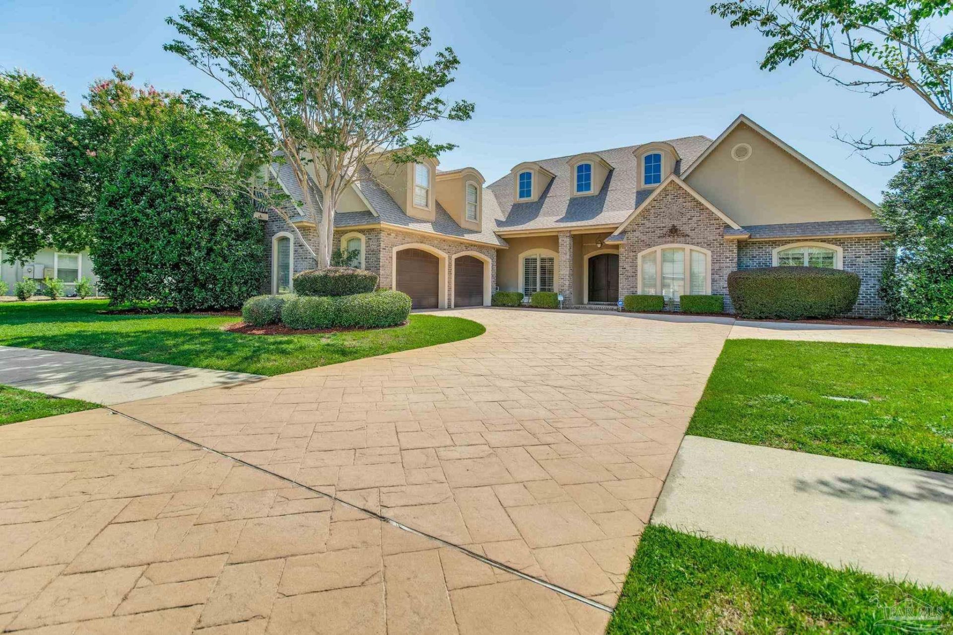 2569 Mary Fox Dr, Gulf Breeze, FL 32563 Main Photo