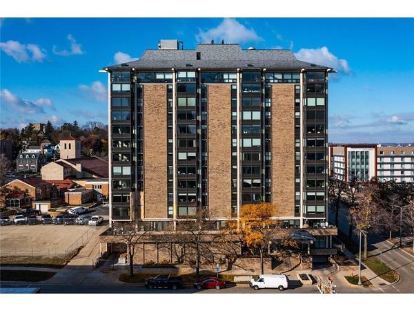 207 5th Avenue SW, Unit 802, Rochester, MN 55902