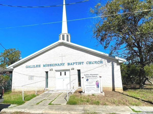 815 albert, San Antonio, TX 78207